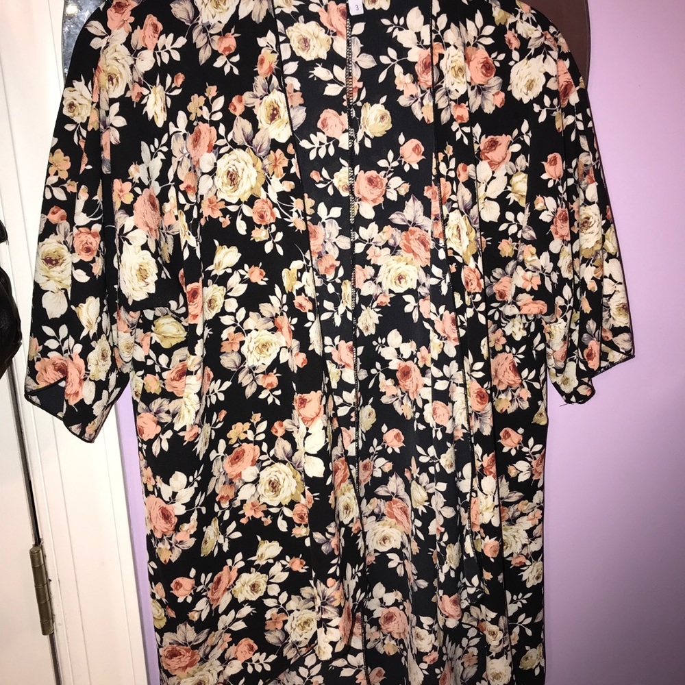 Flower print LulaRoe Kamono